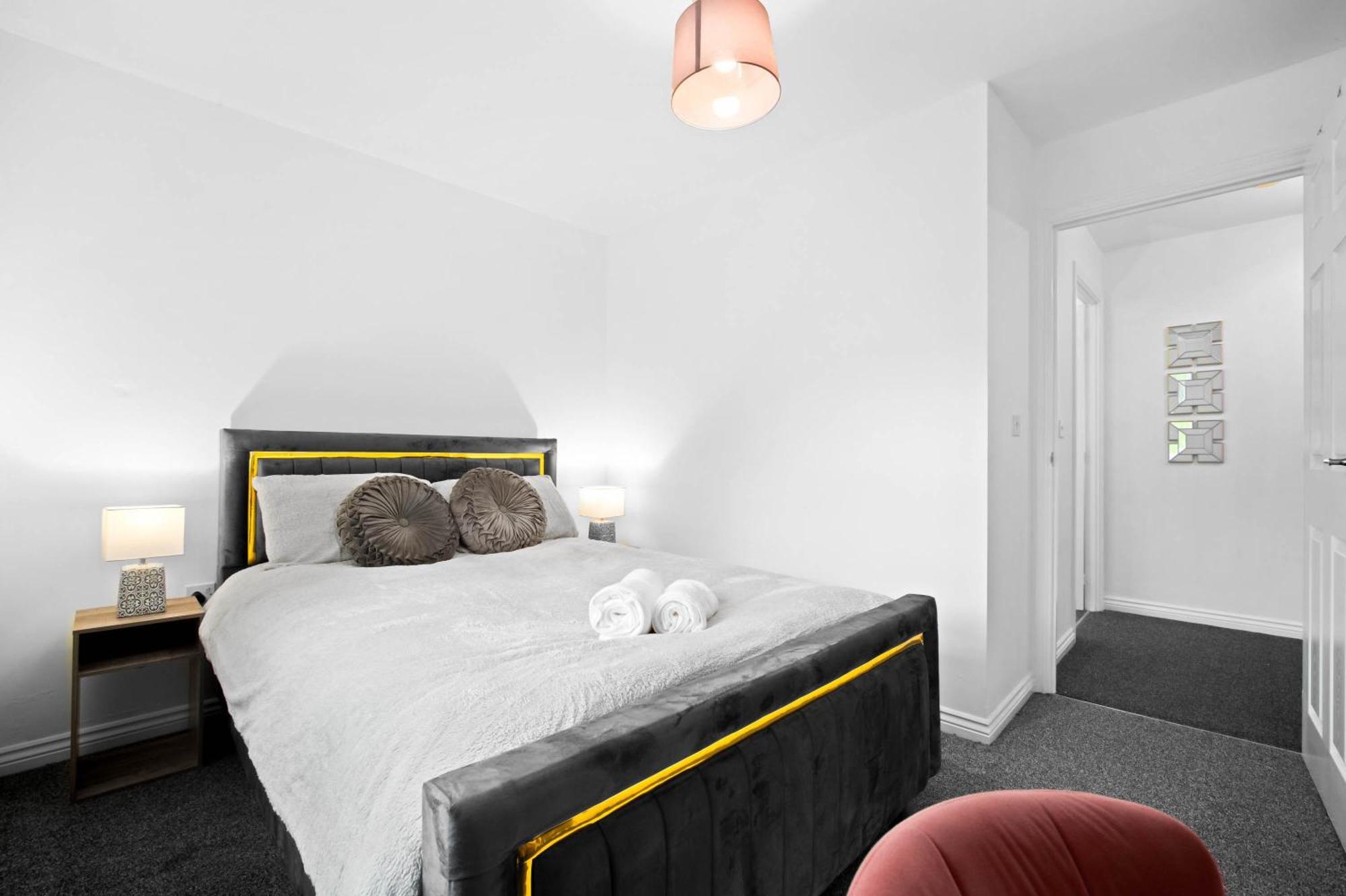 Harmony House 3 Bedroom New Build For Families, Contractors, Black Country Museum Sleeps 6 Tipton Exterior foto