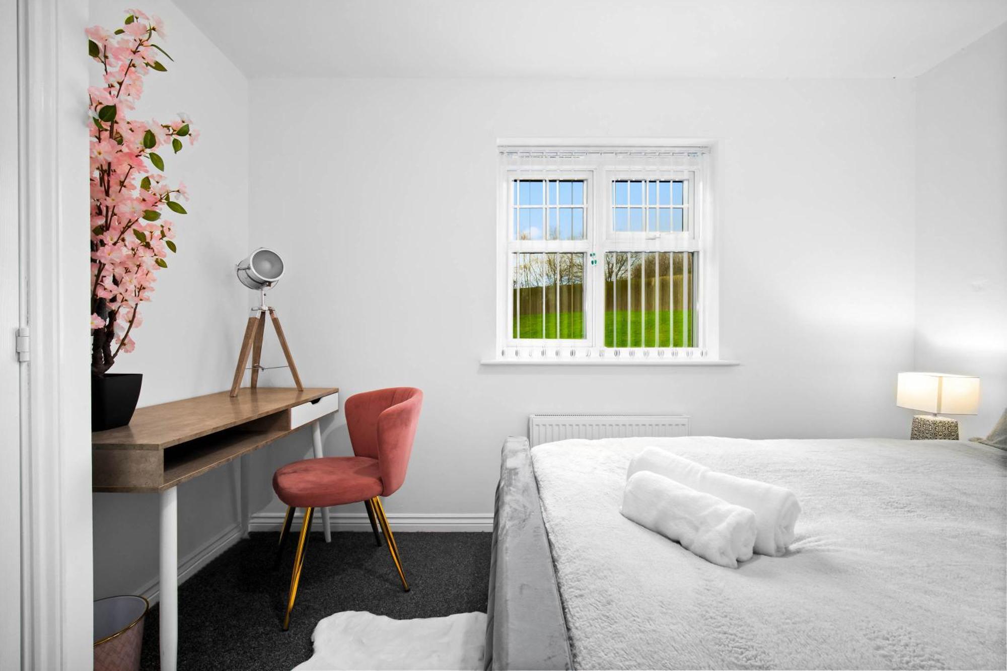 Harmony House 3 Bedroom New Build For Families, Contractors, Black Country Museum Sleeps 6 Tipton Exterior foto