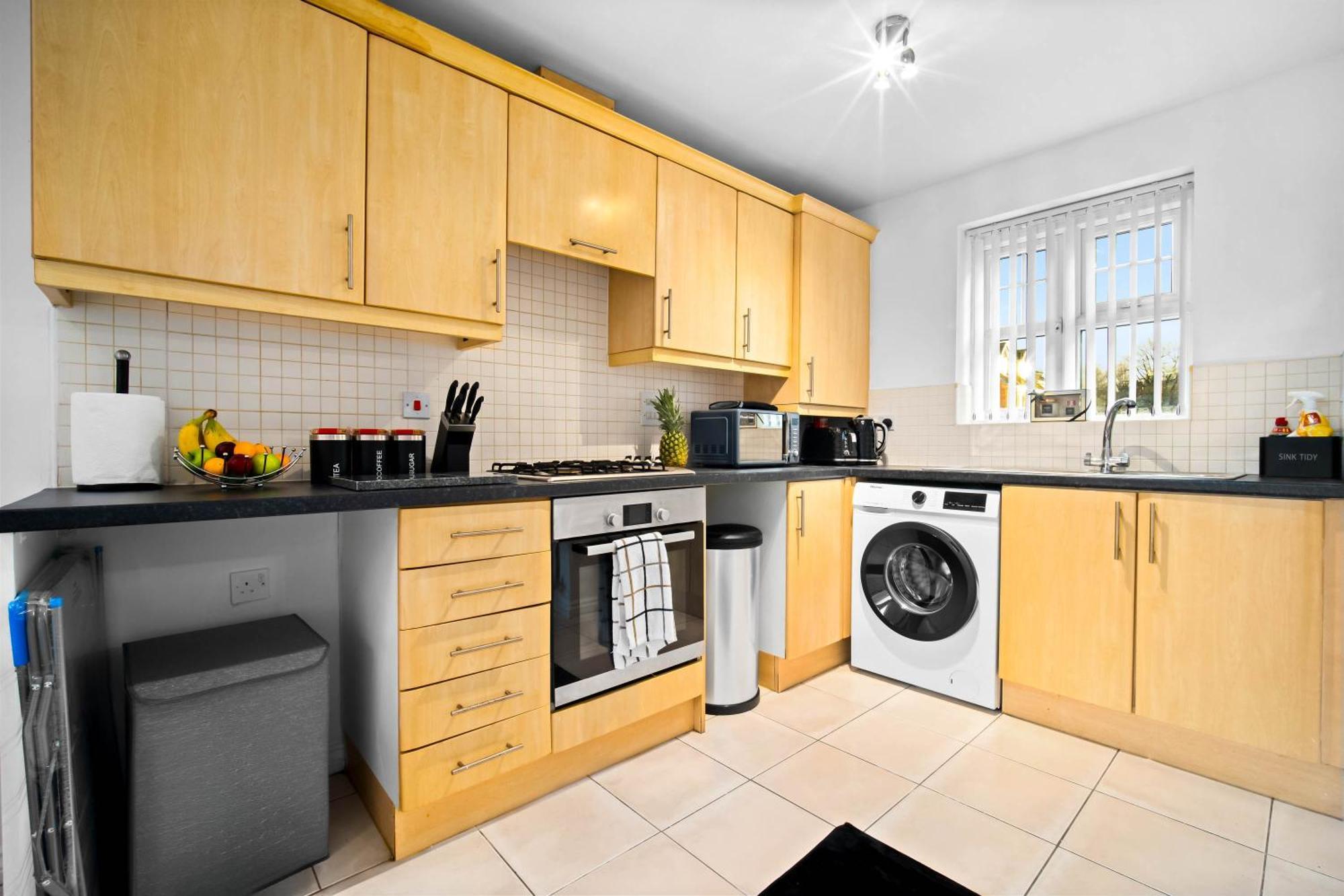 Harmony House 3 Bedroom New Build For Families, Contractors, Black Country Museum Sleeps 6 Tipton Exterior foto
